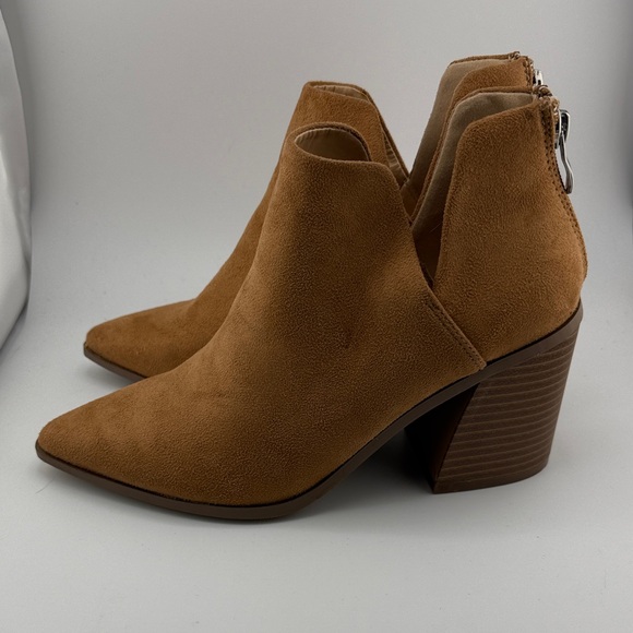 Dream Pairs Brown Ankle Booties NWOT - Picture 3 of 6